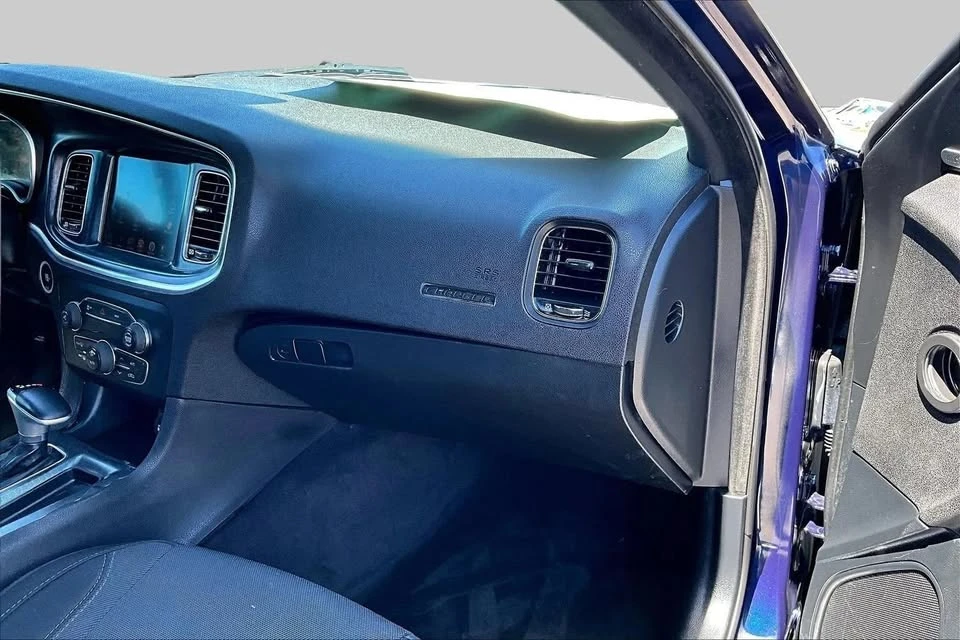 2015 Dodge Charger 7th Gen - Image 15 of 20