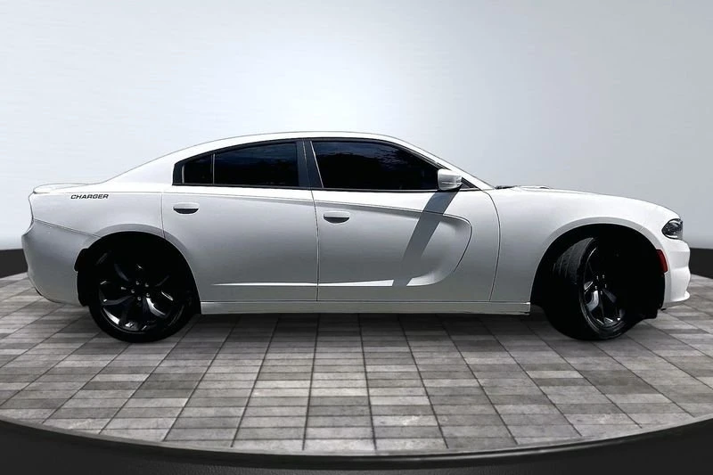 2015 Dodge Charger 7th Gen - Image 8 of 20