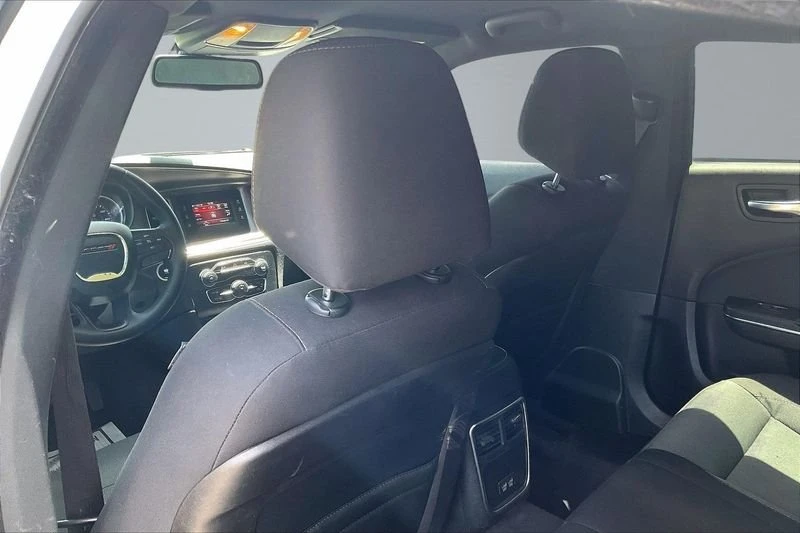 2015 Dodge Charger 7th Gen - Image 18 of 20