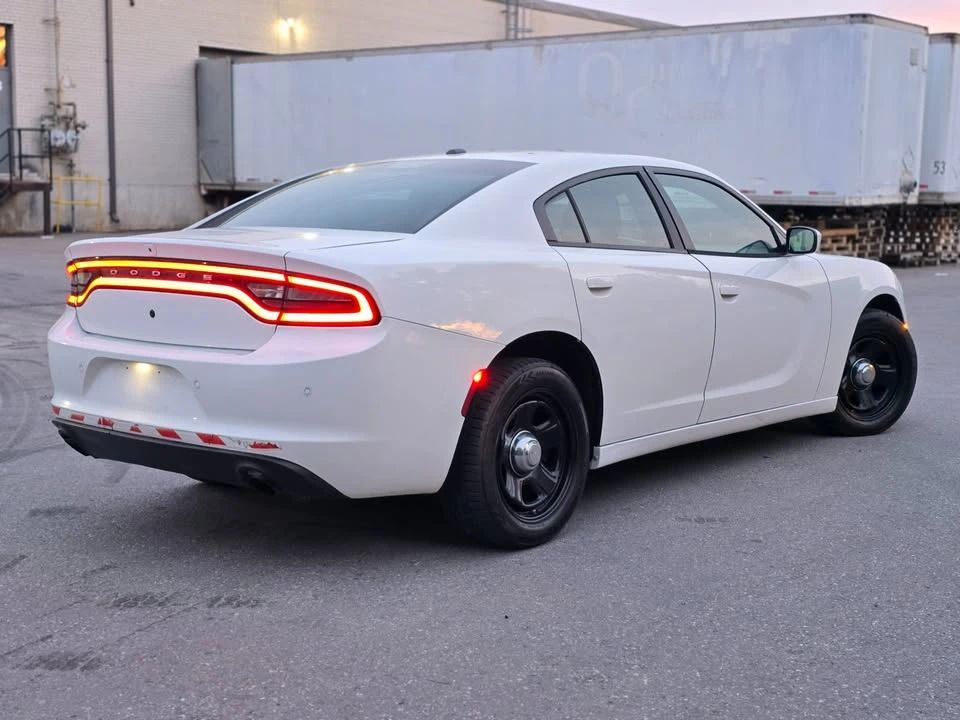 2015 Dodge Charger 7th Gen - Image 4 of 18