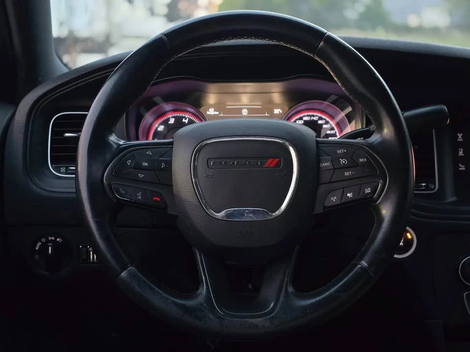 2015 Dodge Charger 7th Gen - Image 9 of 18