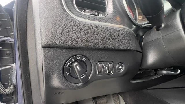 2015 Dodge Charger 7th Gen - Image 11 of 20