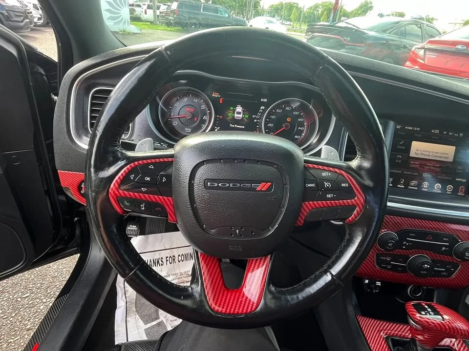 2015 Dodge Charger 7th Gen - Image 9 of 15
