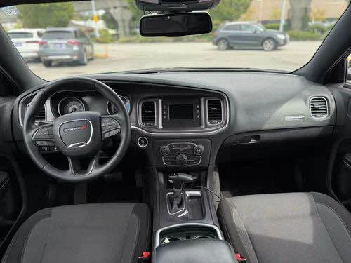 2015 Dodge Charger 7th Gen - Image 15 of 20