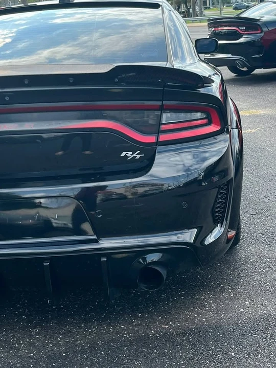 2015 Dodge Charger 7th Gen - Image 13 of 15