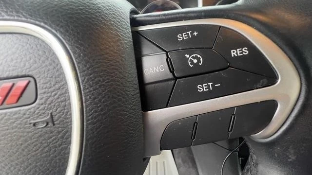 2015 Dodge Charger 7th Gen - Image 14 of 20
