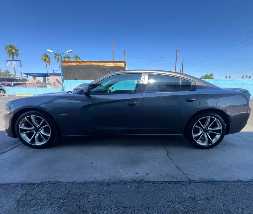 2015 Dodge Charger 7th Gen - Image 2 of 20