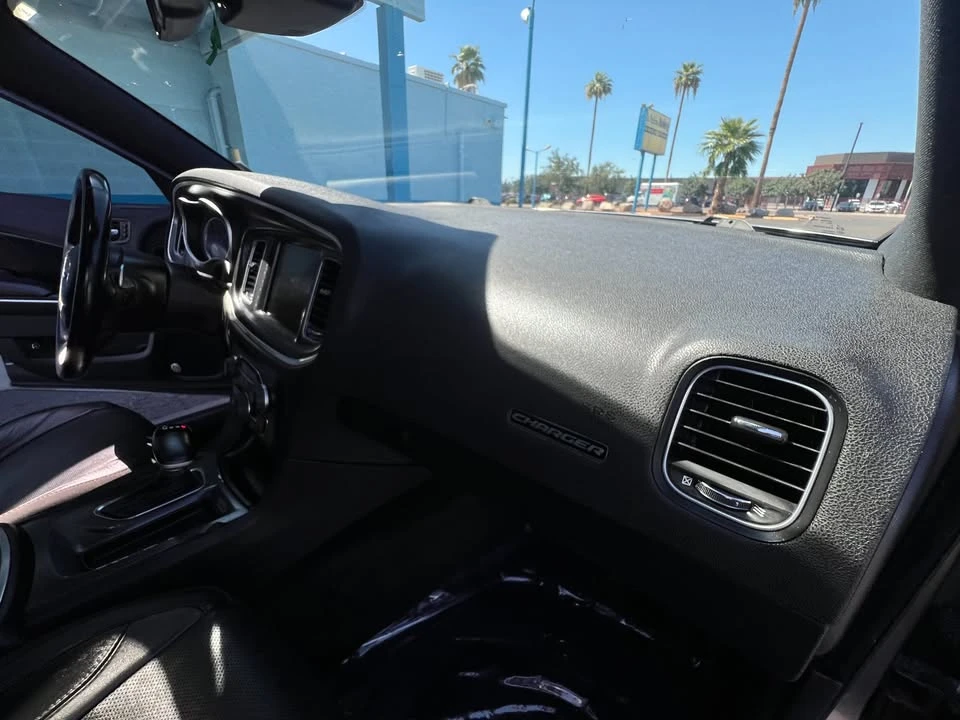 2015 Dodge Charger 7th Gen - Image 17 of 20