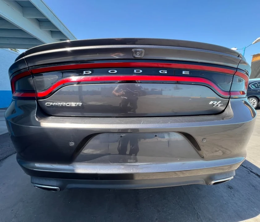 2015 Dodge Charger 7th Gen - Image 4 of 20
