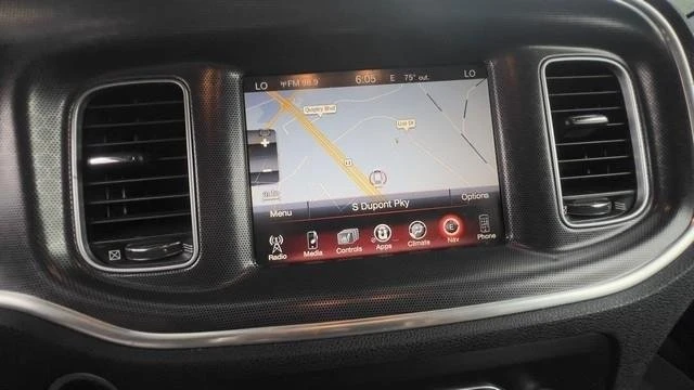 2015 Dodge Charger 7th Gen - Image 17 of 20