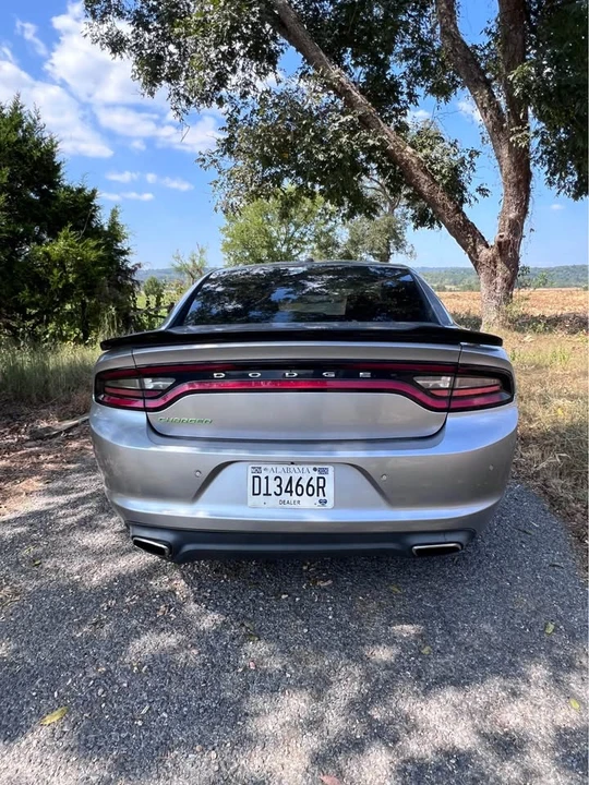 2015 Dodge Charger 7th Gen - Image 5 of 9