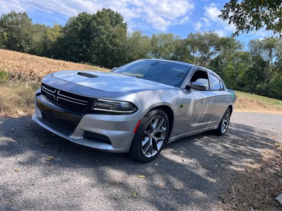 2015 Dodge Charger 7th Gen - Image 2 of 9