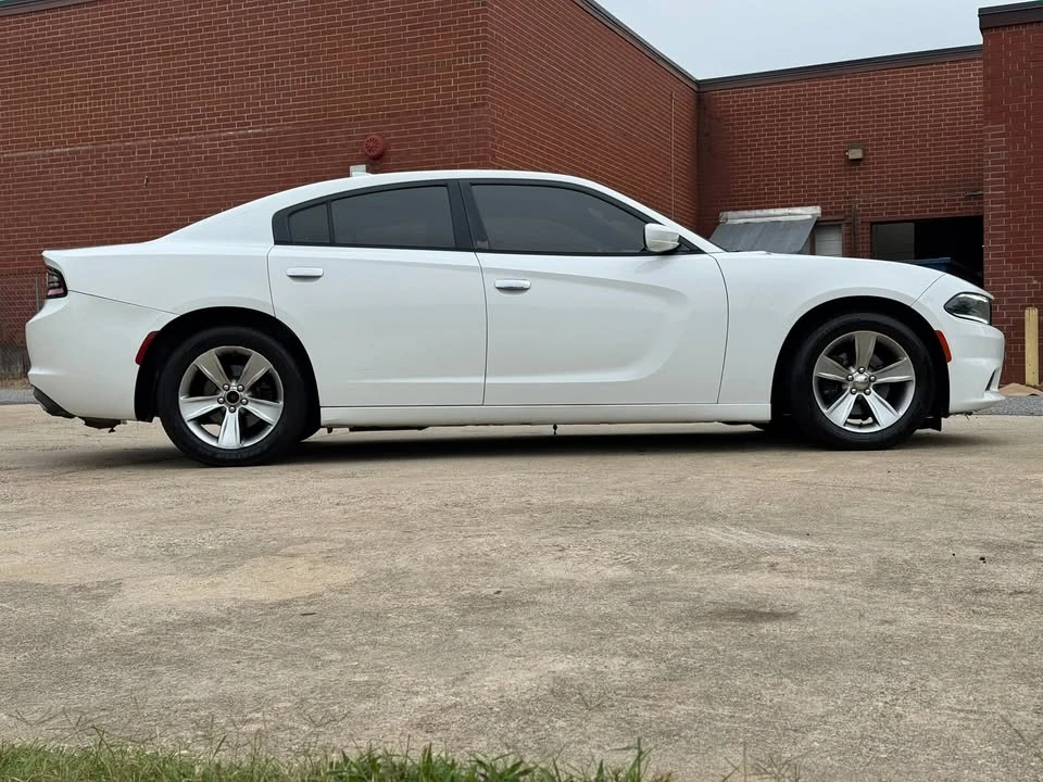 2015 Dodge Charger 7th Gen - Image 6 of 11