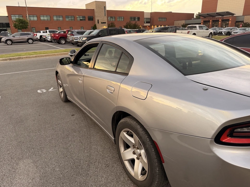2015 Dodge Charger 7th Gen - Image 5 of 12
