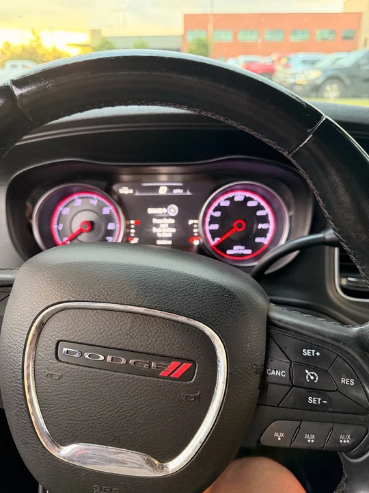 2015 Dodge Charger 7th Gen - Image 10 of 12