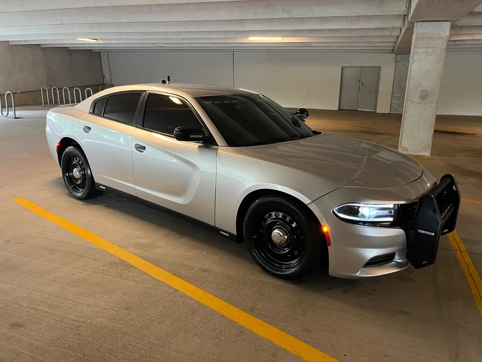 2015 Dodge Charger 7th Gen - Image 3 of 10