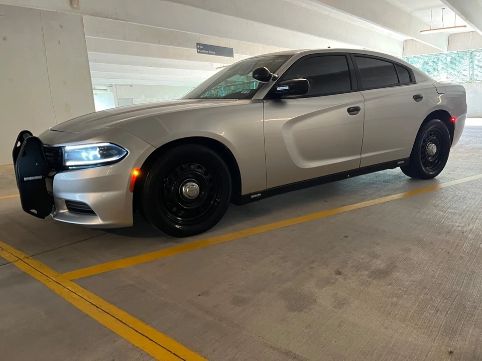2015 Dodge Charger 7th Gen - Image 4 of 10