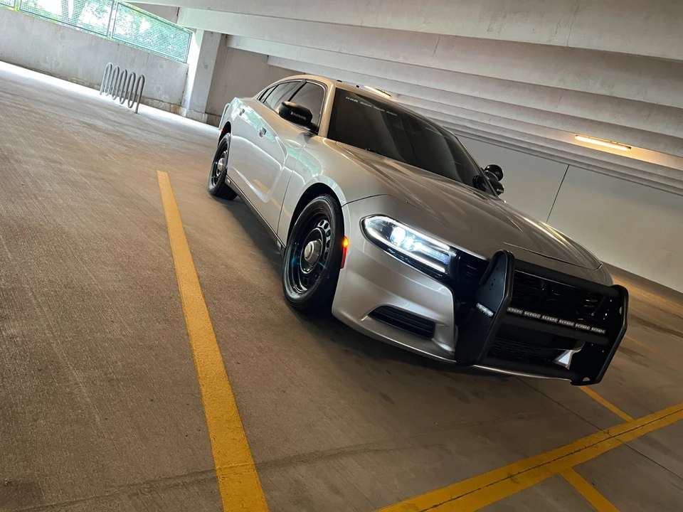 2015 Dodge Charger 7th Gen - Image 2 of 10