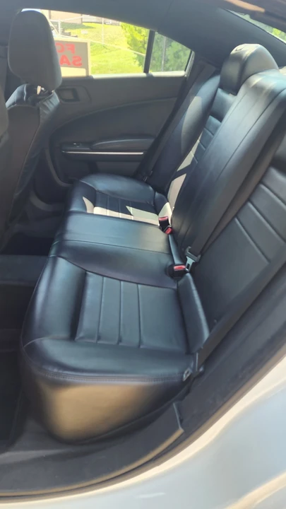 2015 Dodge Charger 7th Gen - Image 14 of 14