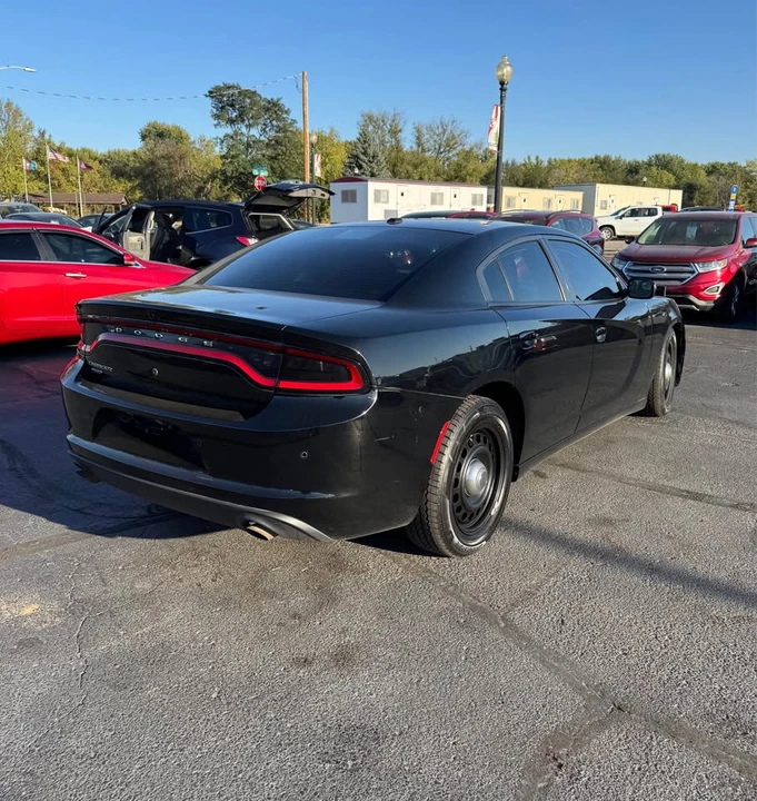2015 Dodge Charger 7th Gen - Image 3 of 11