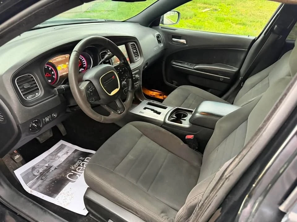 2015 Dodge Charger 7th Gen - Image 4 of 9