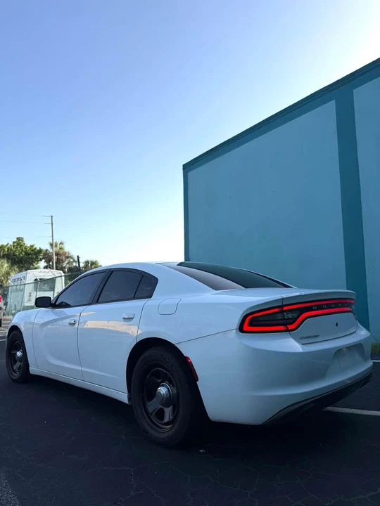 2015 Dodge Charger 7th Gen - Image 11 of 14