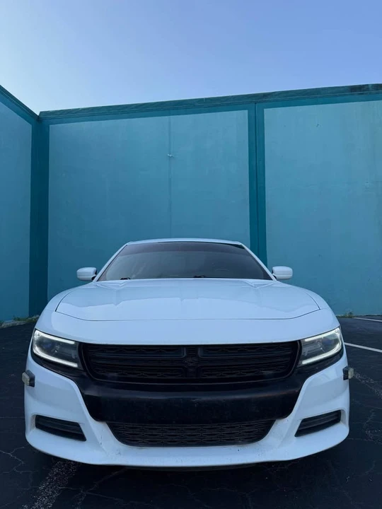 2015 Dodge Charger 7th Gen - Image 2 of 14