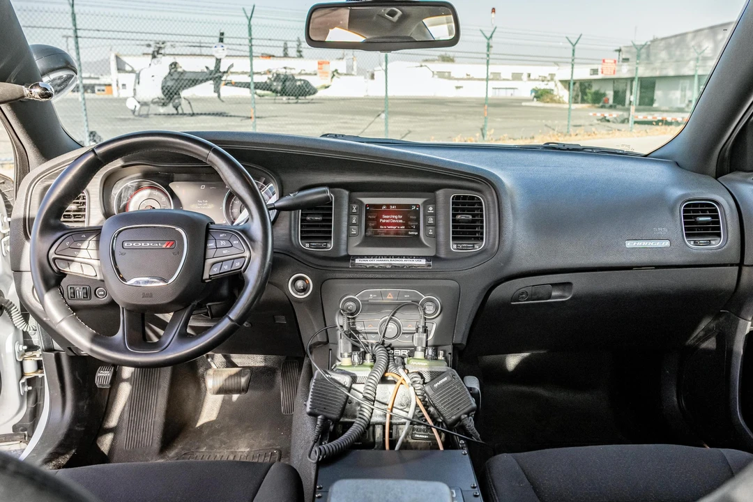 2015 Dodge Charger 7th Gen - Image 25 of 31