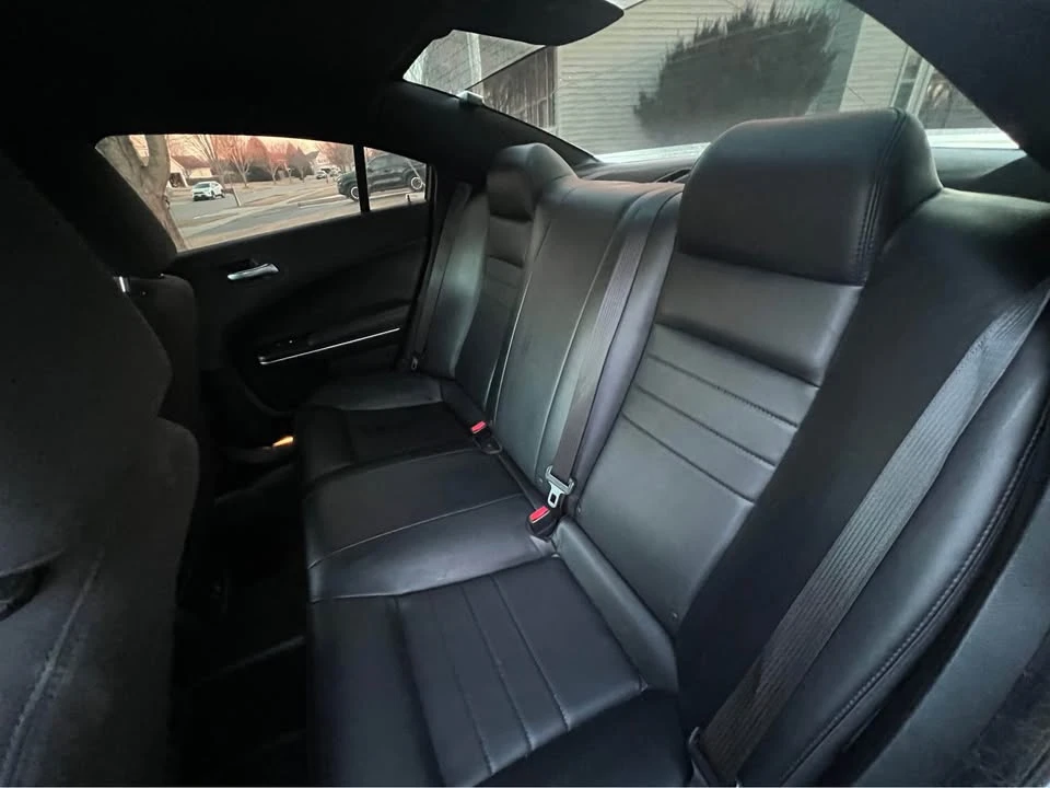 2015 Dodge Charger 7th Gen - Image 10 of 10