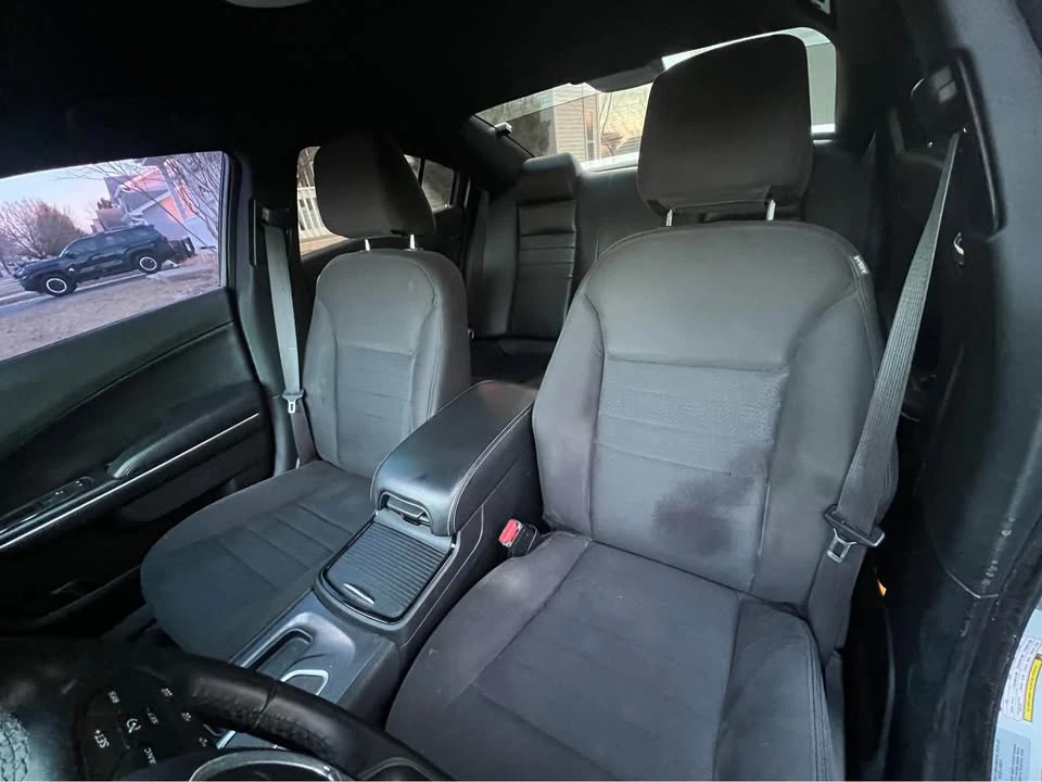 2015 Dodge Charger 7th Gen - Image 9 of 10