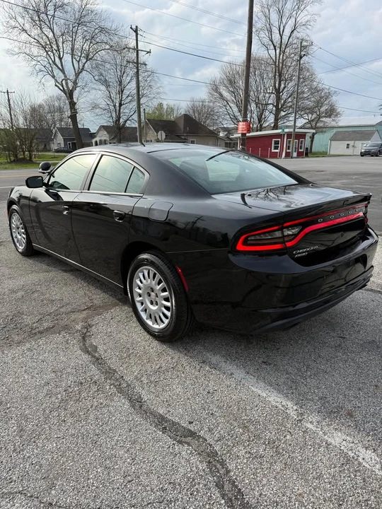 2015 Dodge Charger 7th Gen - Image 5 of 18