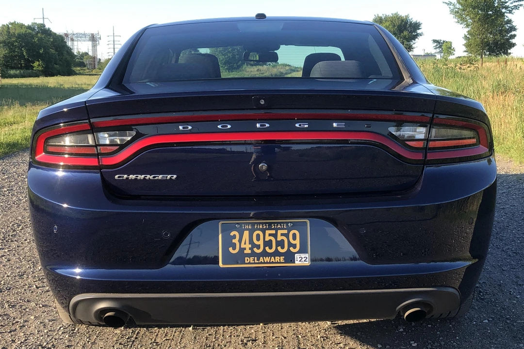 2015 Dodge Charger 7th Gen - Image 5 of 5