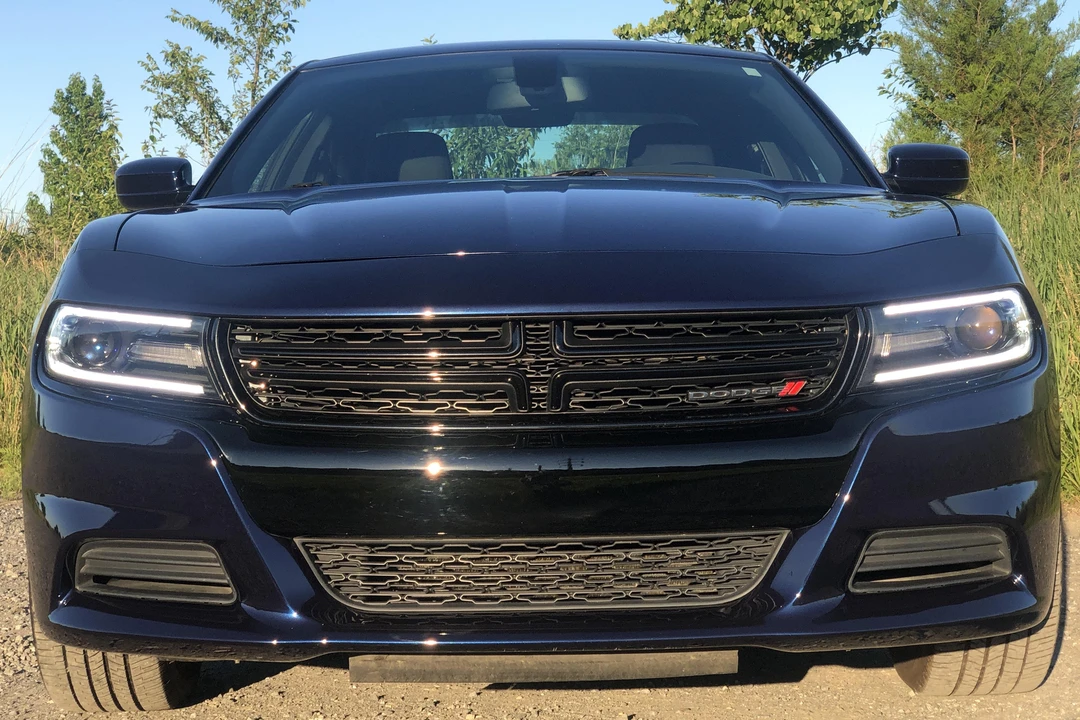 2015 Dodge Charger 7th Gen - Image 2 of 5