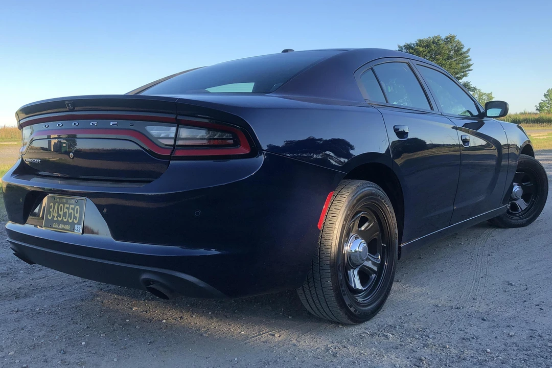 2015 Dodge Charger 7th Gen - Image 4 of 5