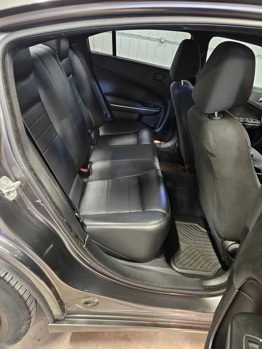 2015 Dodge Charger 7th Gen - Image 15 of 18