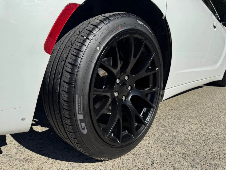 2015 Dodge Charger SRT Hellcat 7th Gen - Image 8 of 16