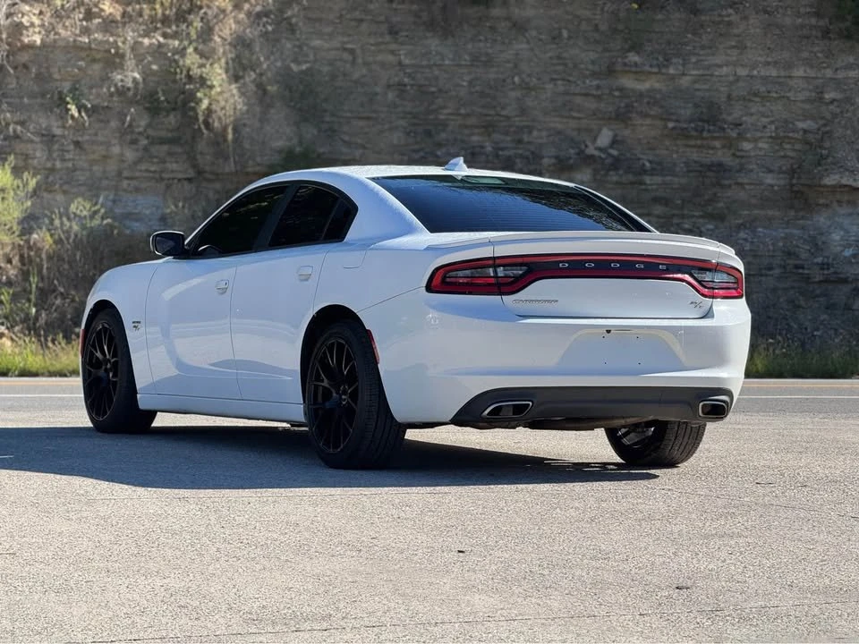 2015 Dodge Charger SRT Hellcat 7th Gen - Image 4 of 16