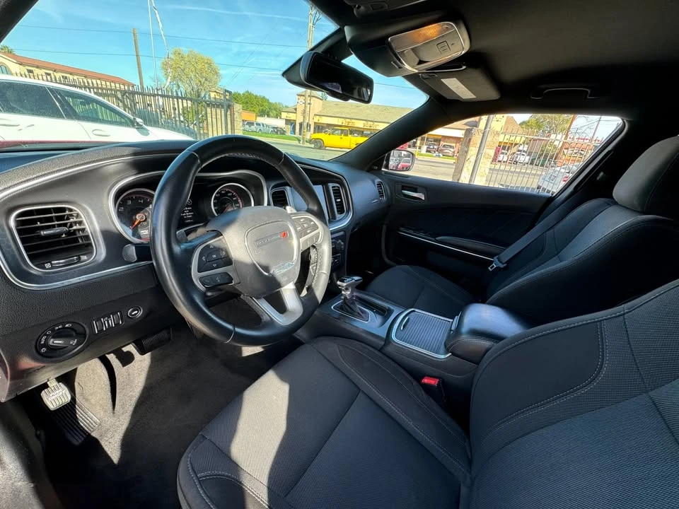2015 Dodge Charger 7th Gen - Image 17 of 20
