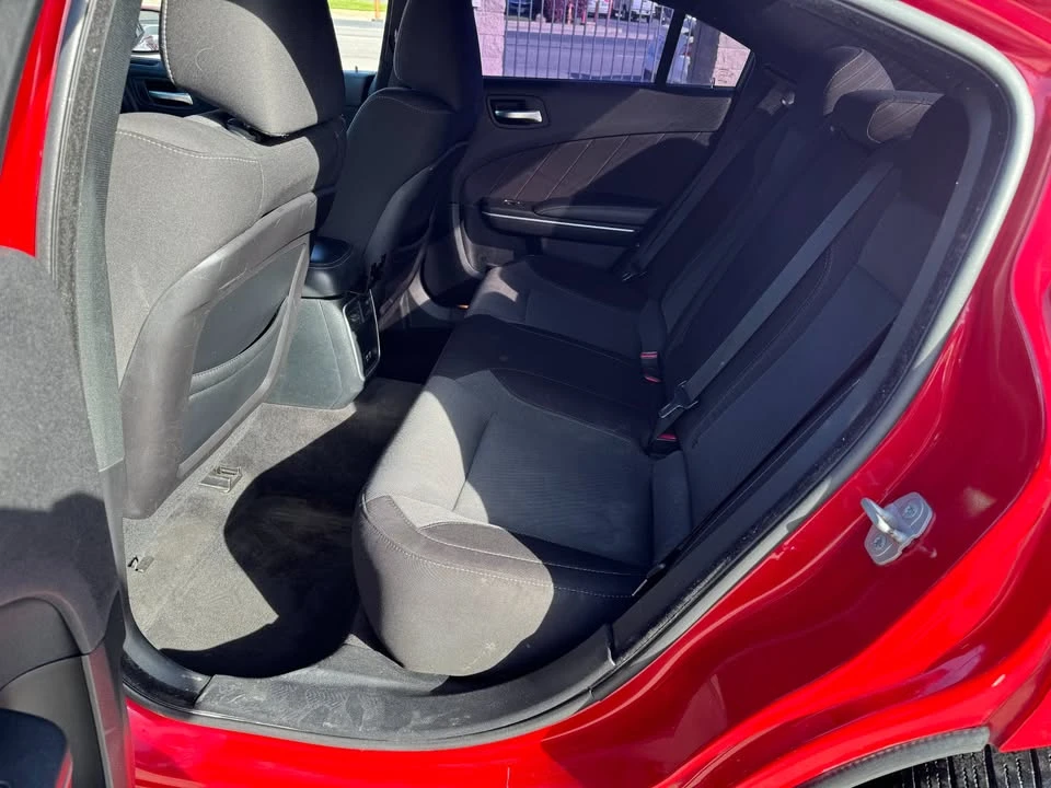 2015 Dodge Charger 7th Gen - Image 12 of 20