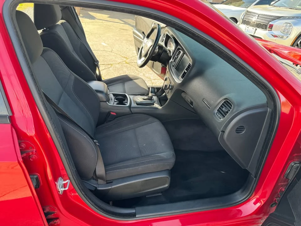 2015 Dodge Charger 7th Gen - Image 14 of 20