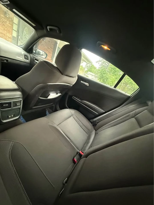 2015 Dodge Charger 7th Gen - Image 6 of 8