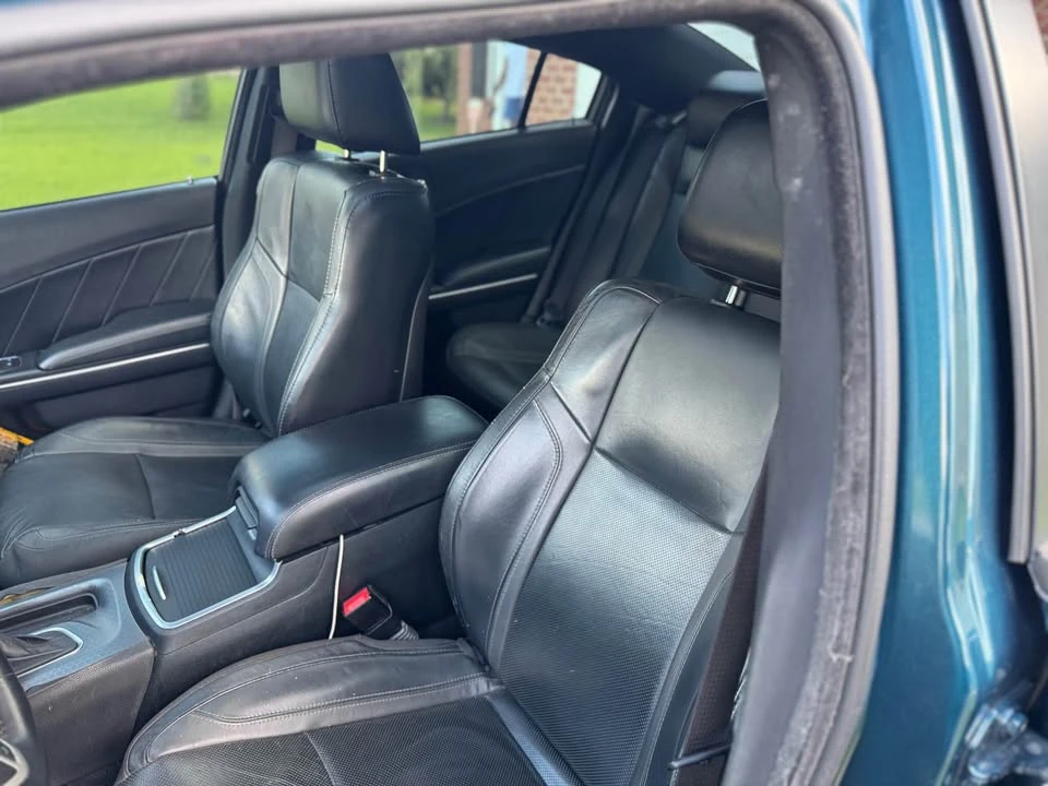 2015 Dodge Charger 7th Gen - Image 5 of 6