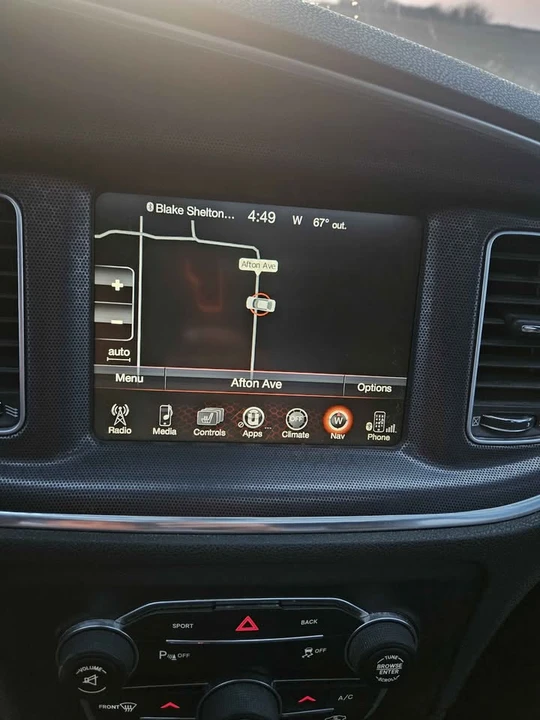 2015 Dodge Charger 7th Gen - Image 10 of 11