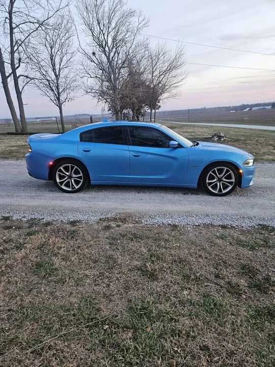 2015 Dodge Charger 7th Gen - Image 5 of 11