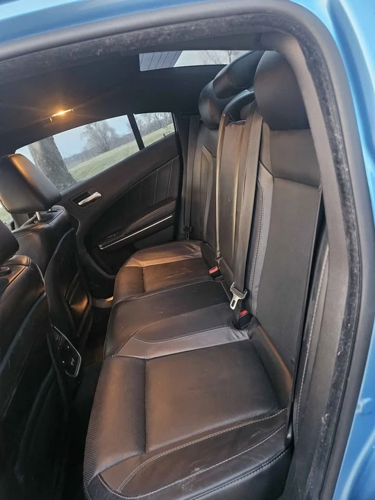 2015 Dodge Charger 7th Gen - Image 6 of 11