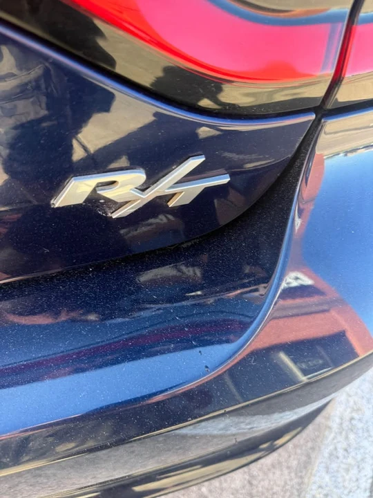 2015 Dodge Charger 7th Gen - Image 5 of 10