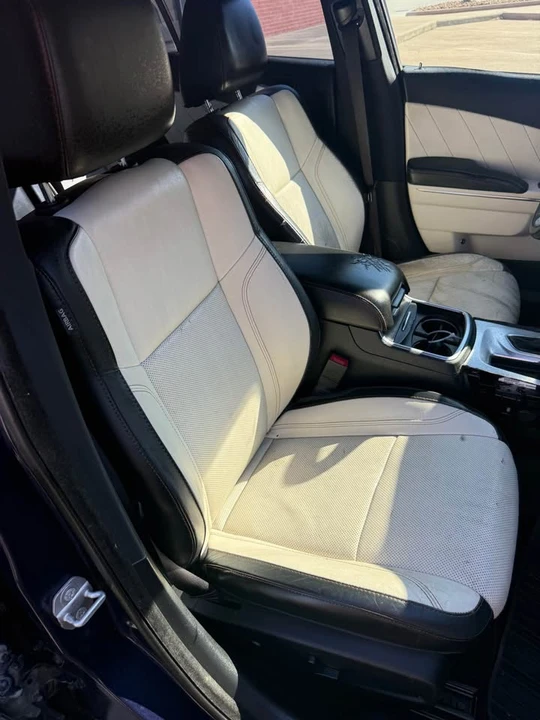 2015 Dodge Charger 7th Gen - Image 8 of 10