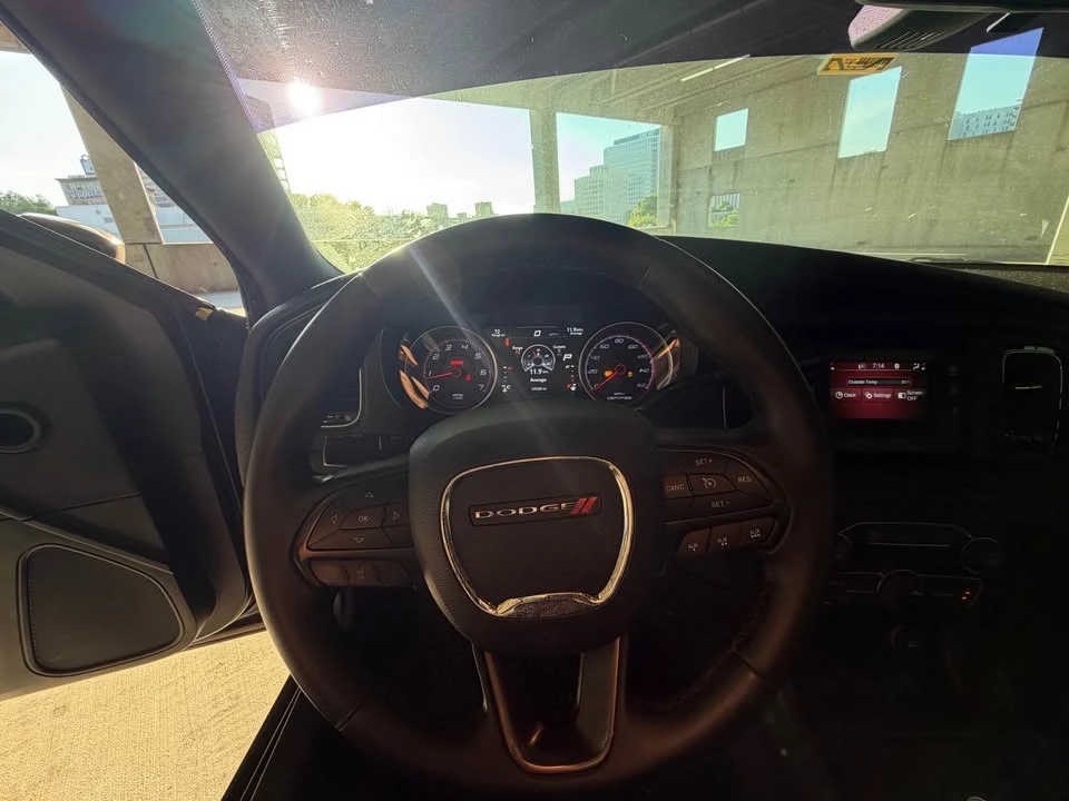 2015 Dodge Charger 7th Gen - Image 10 of 12