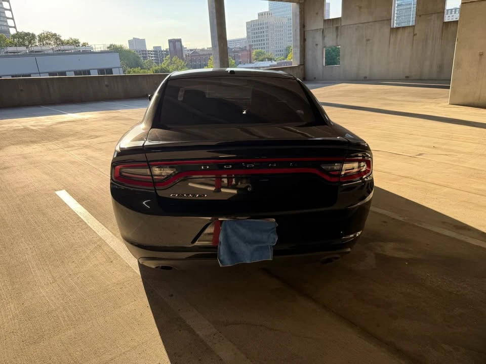 2015 Dodge Charger 7th Gen - Image 5 of 12