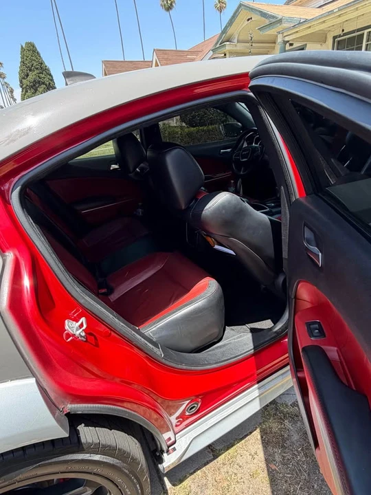 2015 Dodge Charger 7th Gen - Image 6 of 11